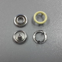 Кнопка рубашечная 9,5мм Открытая в Ижевске